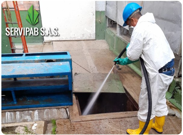 mantenimiento-de-redes-de-alcantarillado